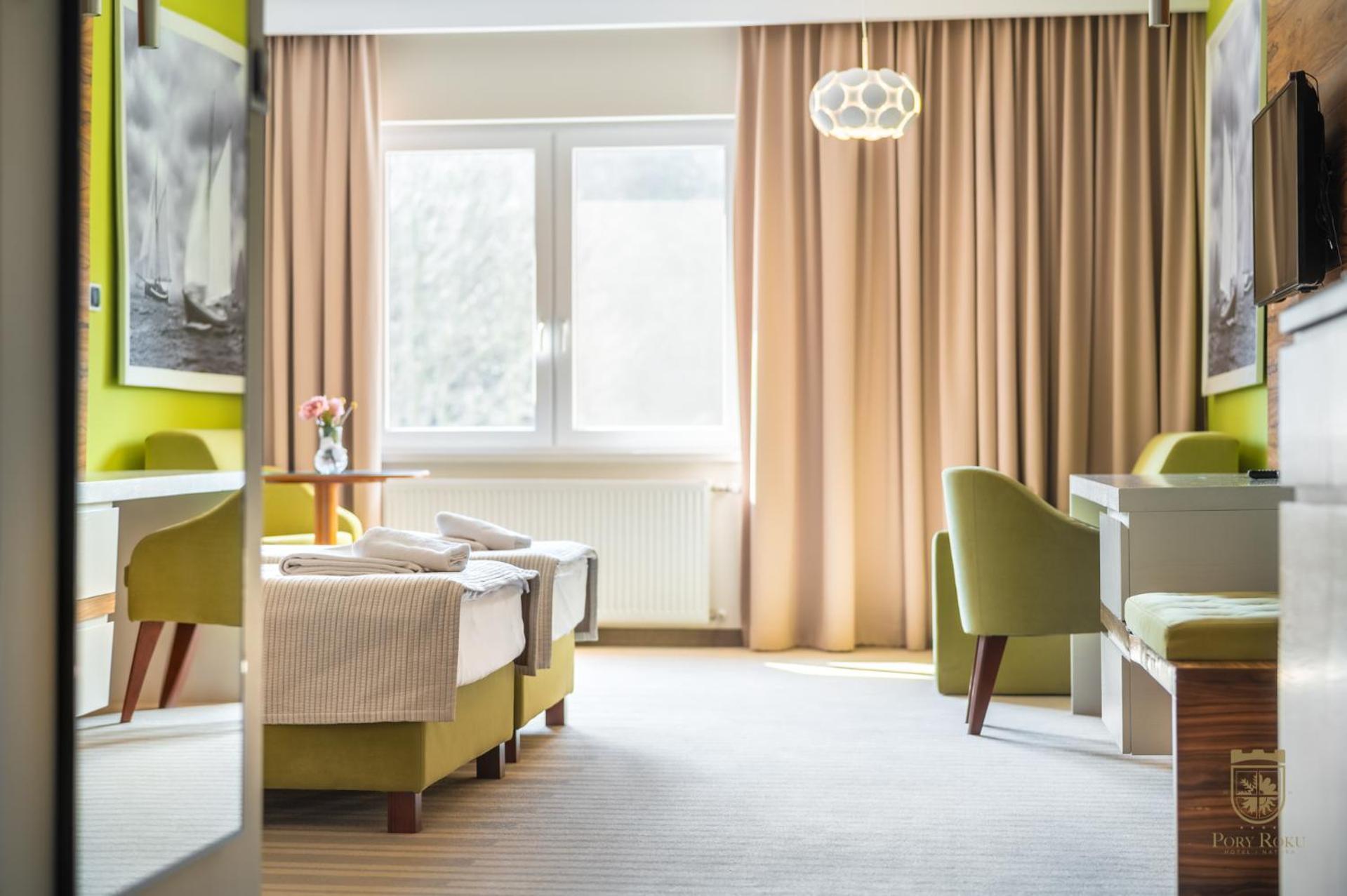 Hotel Pory Roku Czysteblota Extérieur photo